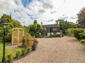 Wood Cottage